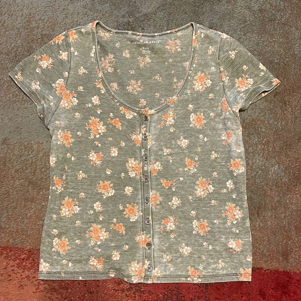 American Eagle T-Shirt